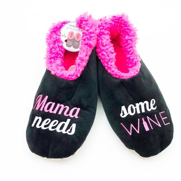 NWT Snoozies Women's Mama Needs Some Wine Non Skid Soles Large 9/10 Black - Picture 1 of 6